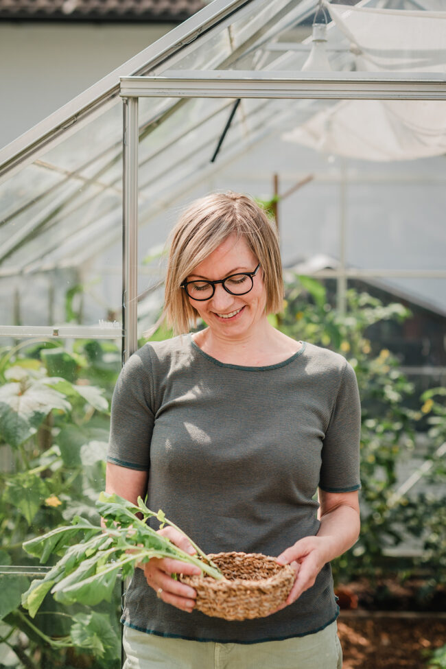 Businessfotografie für selbstständige Frauen in NRW Gärtnerin Selbstversorger